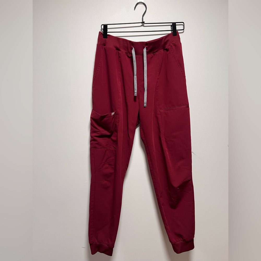 Fabletics Women’s Burgundy Cargo Jogger Scrub Pants